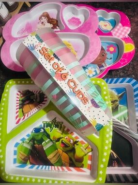 Zak Design✨💚💙🩷⭐️Set of 6 Striped Pink & Mint Kids Party Cups and 4 Plateware